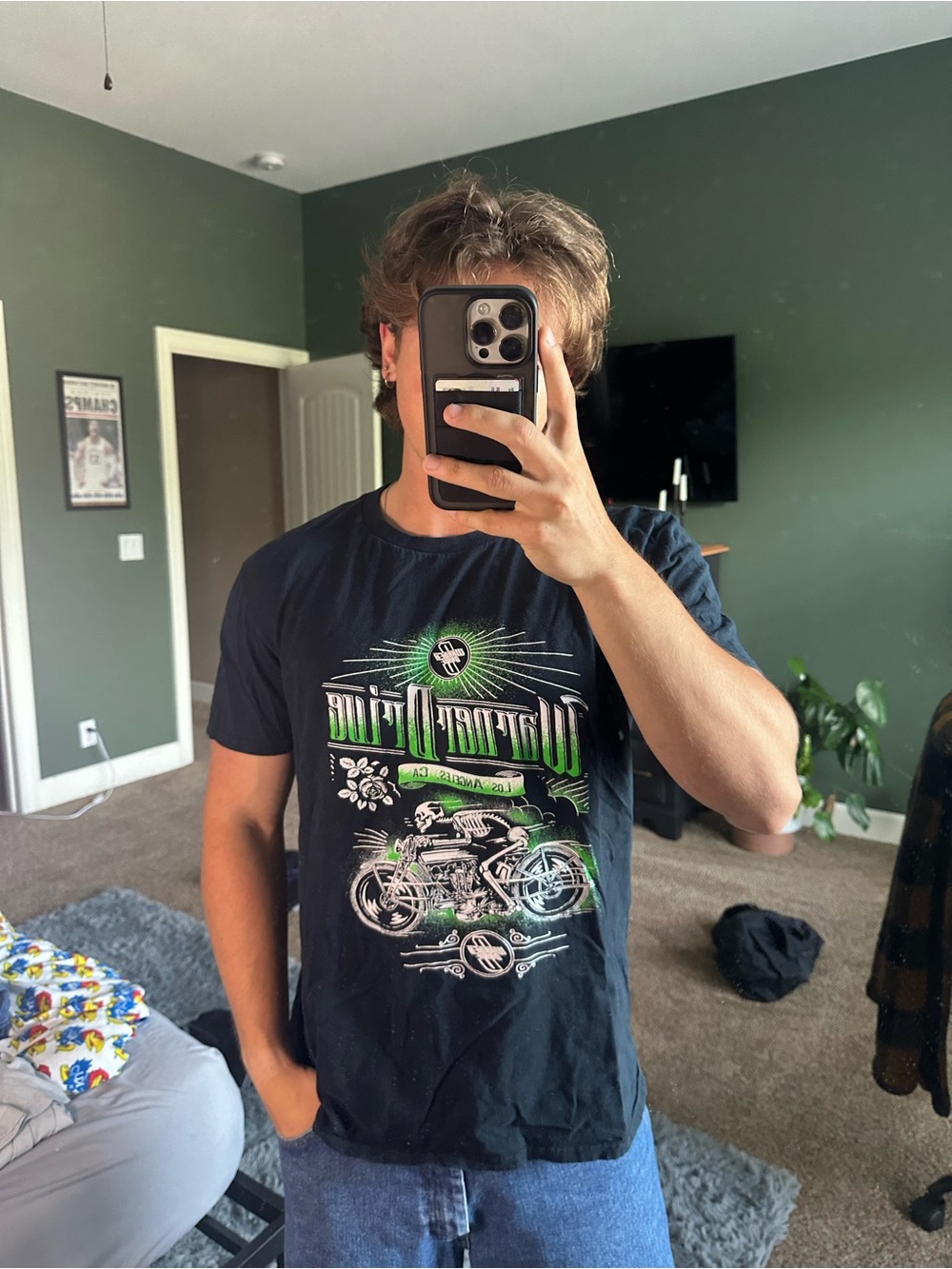 American Vintage Black T‑Shirt with Green & White Motorcycle Graphic
